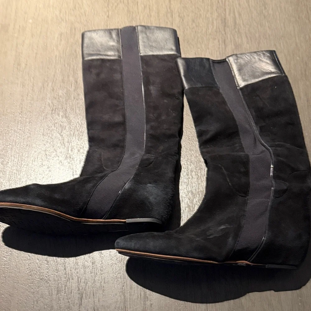 Black Suede Knee-High Boots - Picture 5 of 9